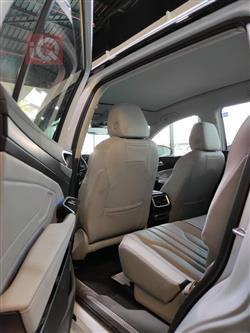 Volkswagen ID.6
